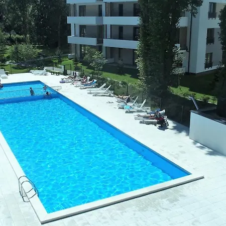 Apd - Апартаменты *